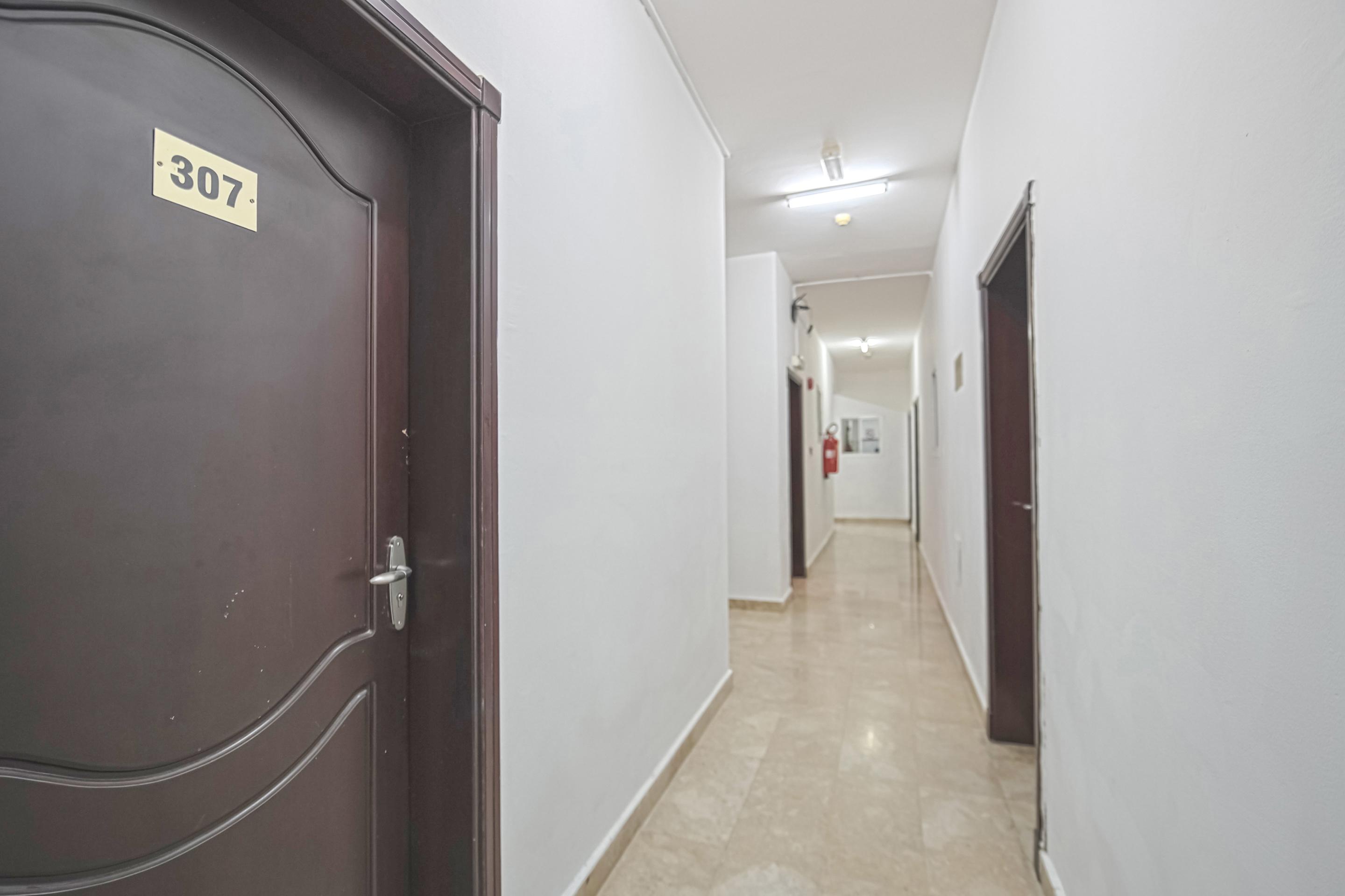 โอโย 117 มาเจสติก โฮเต็ล Hotel Wadi Kabir ภายนอก รูปภาพ