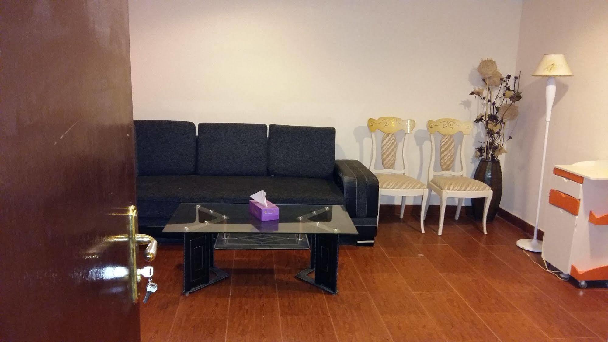 โอโย 117 มาเจสติก โฮเต็ล Hotel Wadi Kabir ภายนอก รูปภาพ