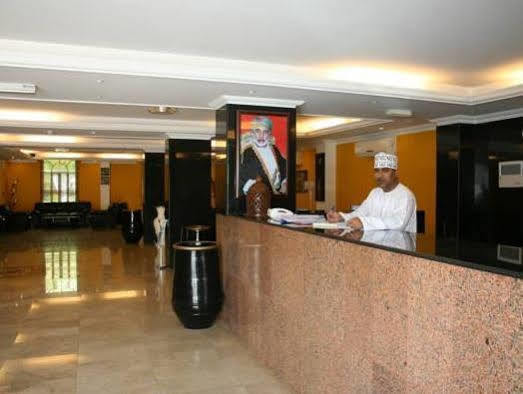 โอโย 117 มาเจสติก โฮเต็ล Hotel Wadi Kabir ภายนอก รูปภาพ